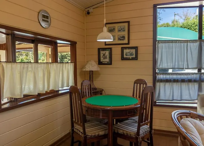 Casa Com Lareira E Lazer, Em Campos Do Jordao Sp